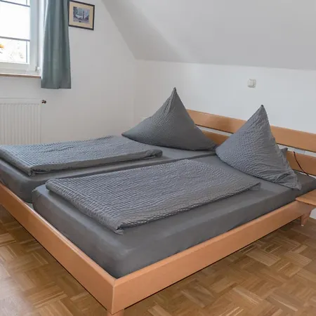 / Christ Apartment *