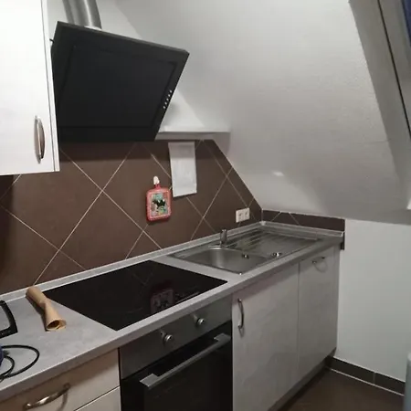 / Christ Apartment *