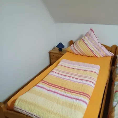 Apartmán / Christ *